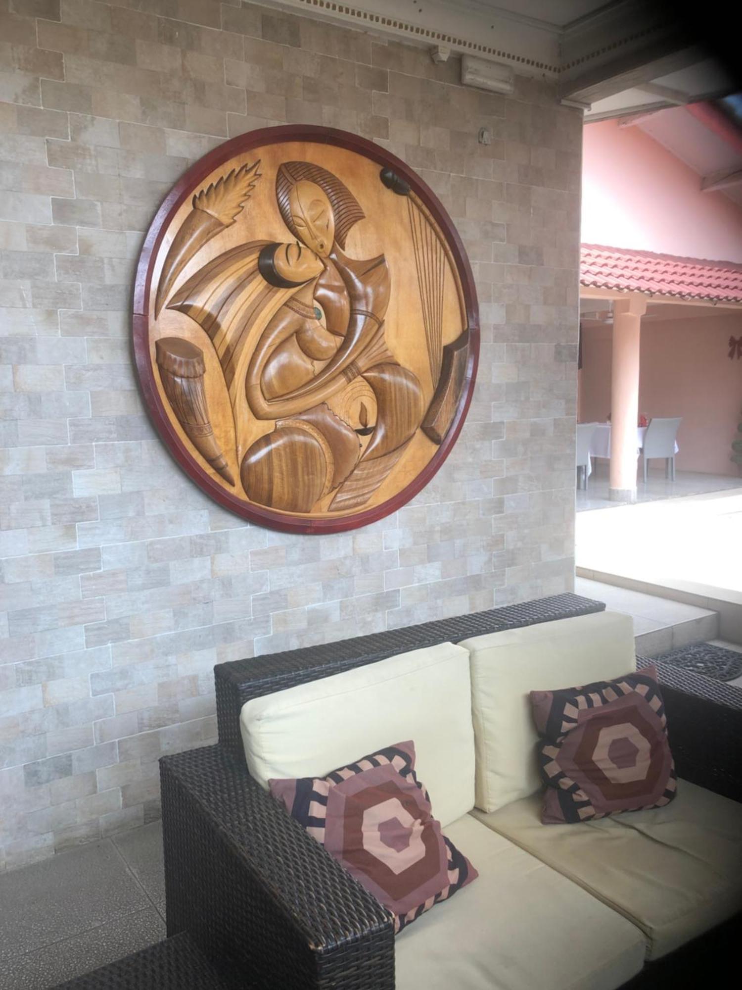 Residence Hoteliere Le Jomonia ليبرفيل المظهر الخارجي الصورة