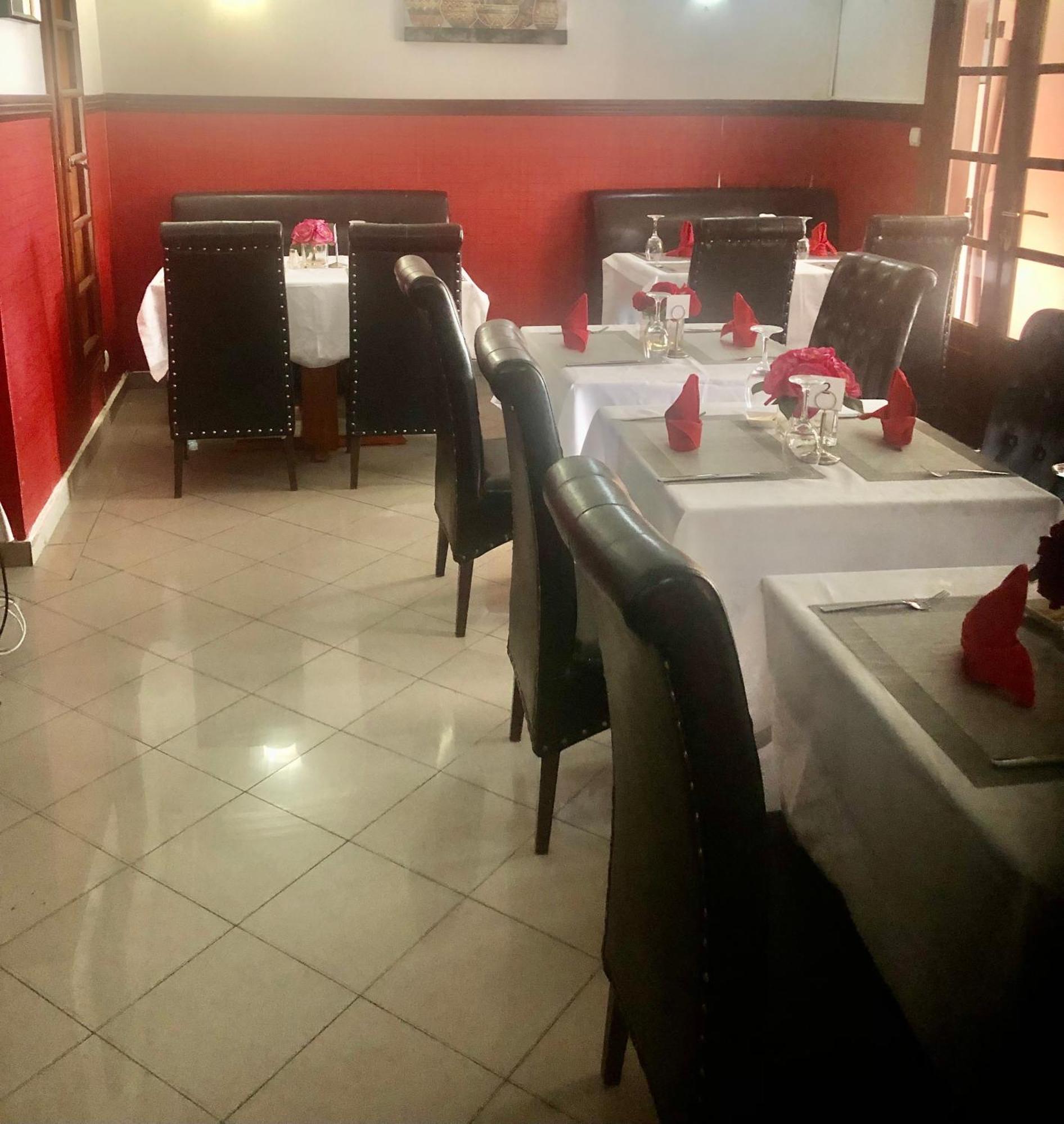 Residence Hoteliere Le Jomonia ليبرفيل المظهر الخارجي الصورة