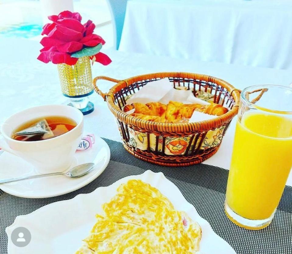 Residence Hoteliere Le Jomonia ليبرفيل المظهر الخارجي الصورة