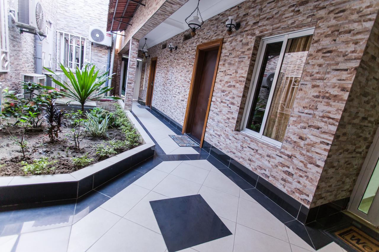 Residence Hoteliere Le Jomonia ليبرفيل المظهر الخارجي الصورة