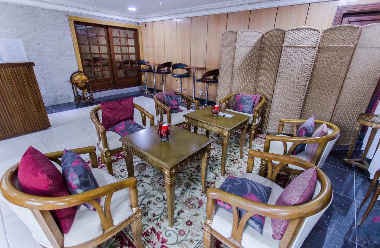 Residence Hoteliere Le Jomonia ليبرفيل المظهر الخارجي الصورة