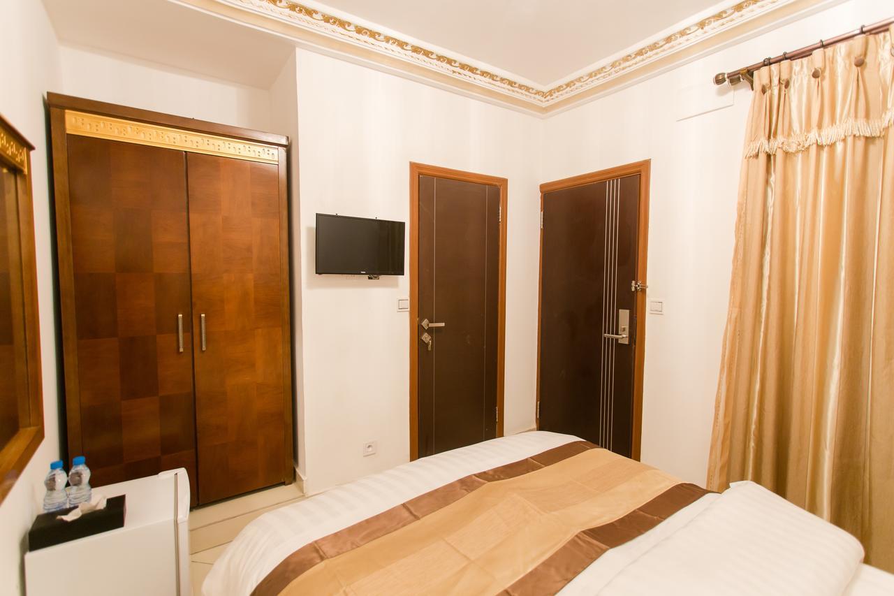Residence Hoteliere Le Jomonia ليبرفيل المظهر الخارجي الصورة